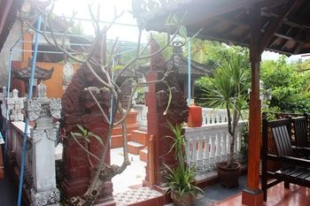 Serangan Inn 1 Padangbai  Buitenkant foto